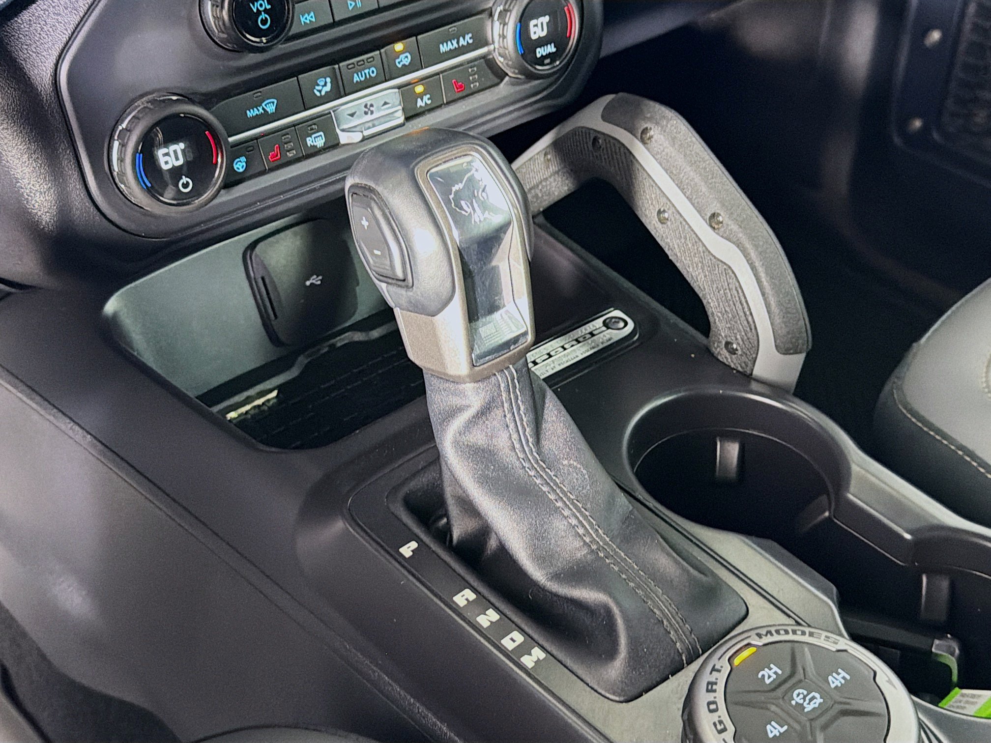 Used 2024 Ford Bronco Outer Banks AWD/4WD image 25