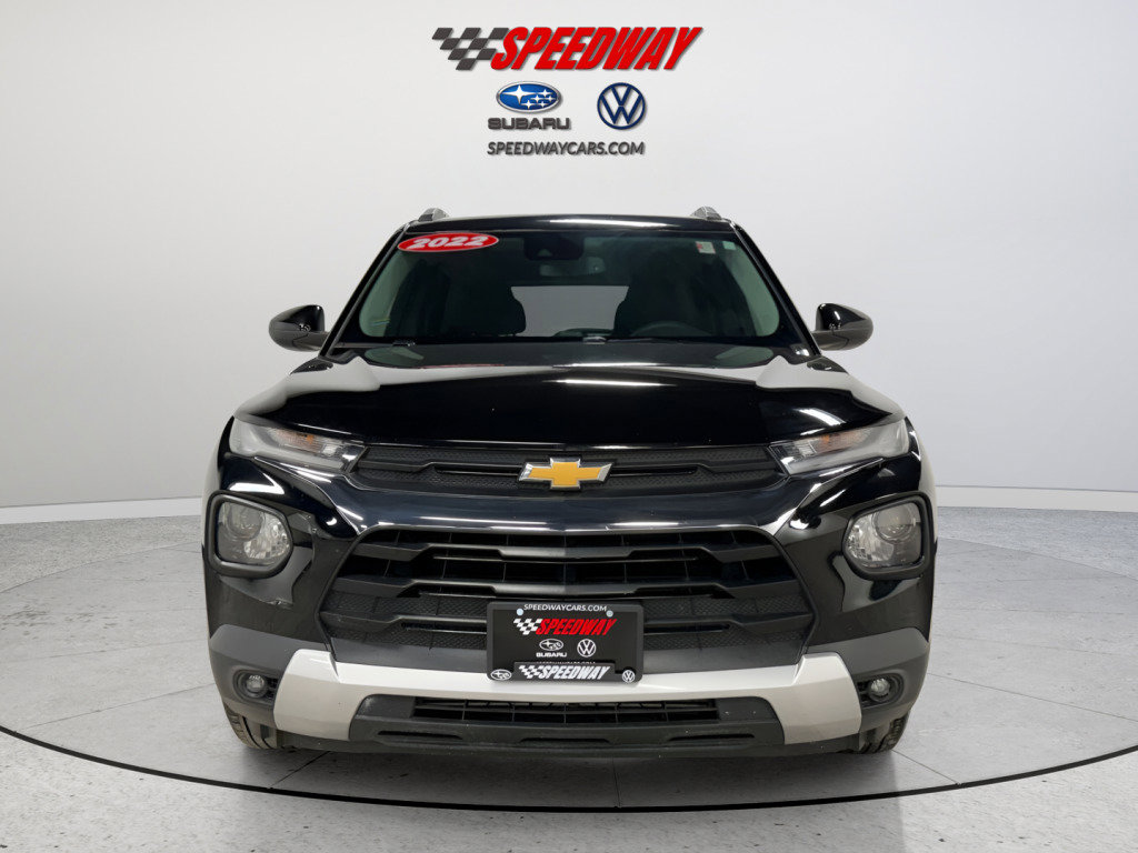 Used 2022 Chevrolet TrailBlazer LT w/ Convenience Package image 2