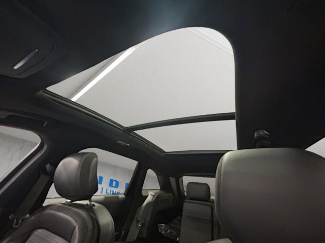 New 2025 Lincoln Nautilus Reserve w/ Jet Appearance Package image 21