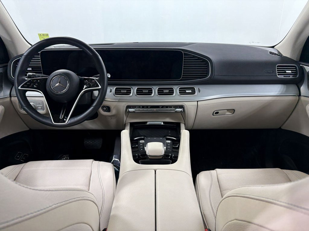 Used 2024 Mercedes-Benz GLE 450e 4MATIC image 25