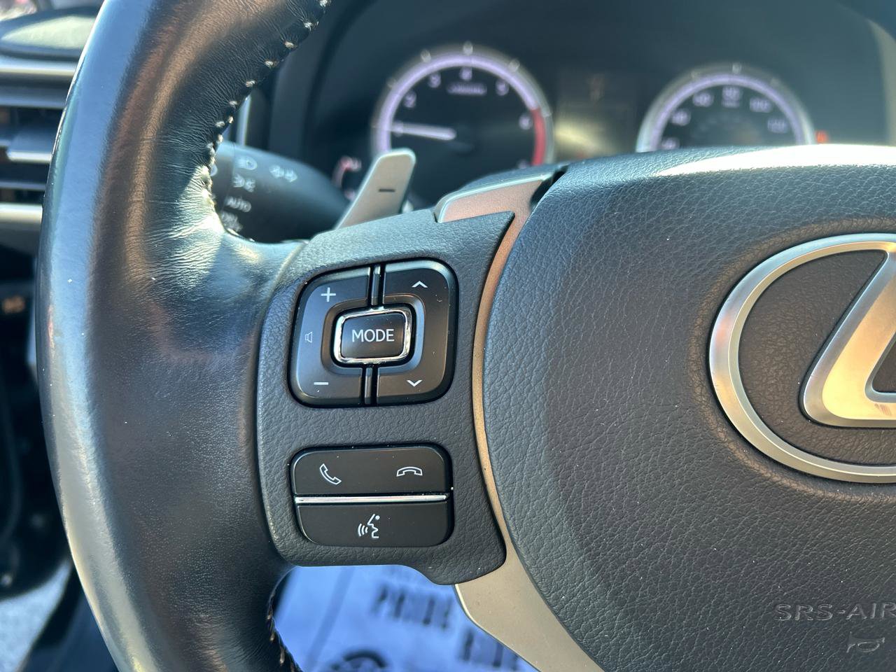 Used 2017 Lexus RC 200t image 15