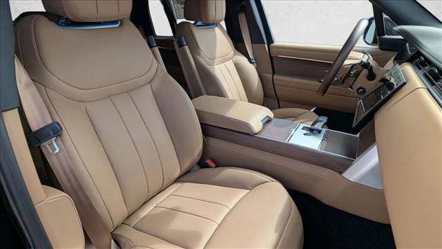 New 2026 Land Rover Range Rover SE image 27