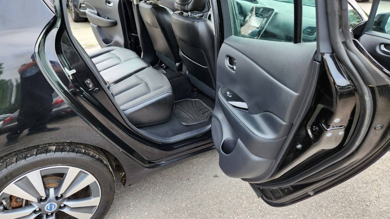 Used 2013 Nissan Leaf SL FWD image 33