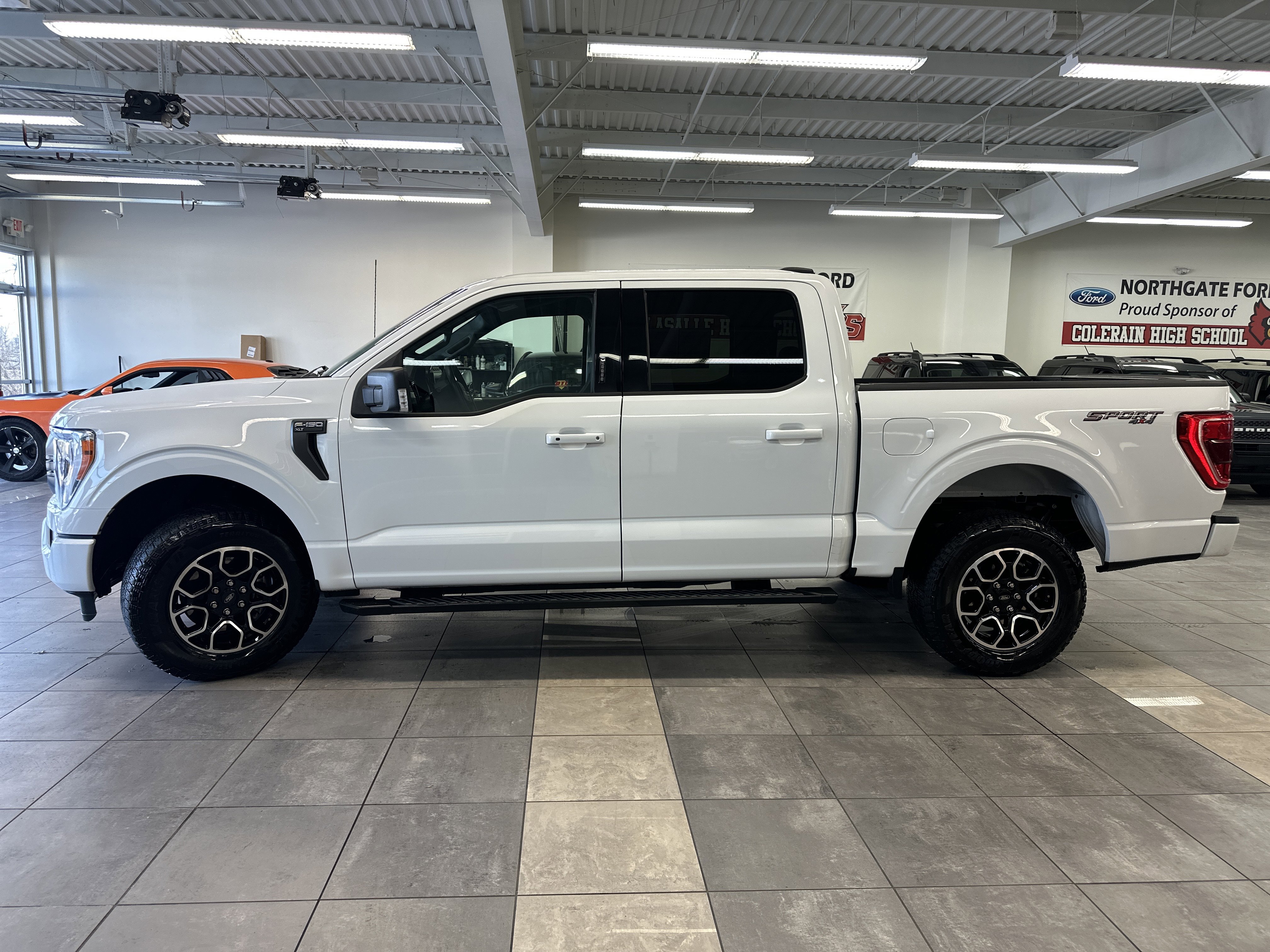 Used 2023 Ford F150 XLT w/ Equipment Group 302A High image 17