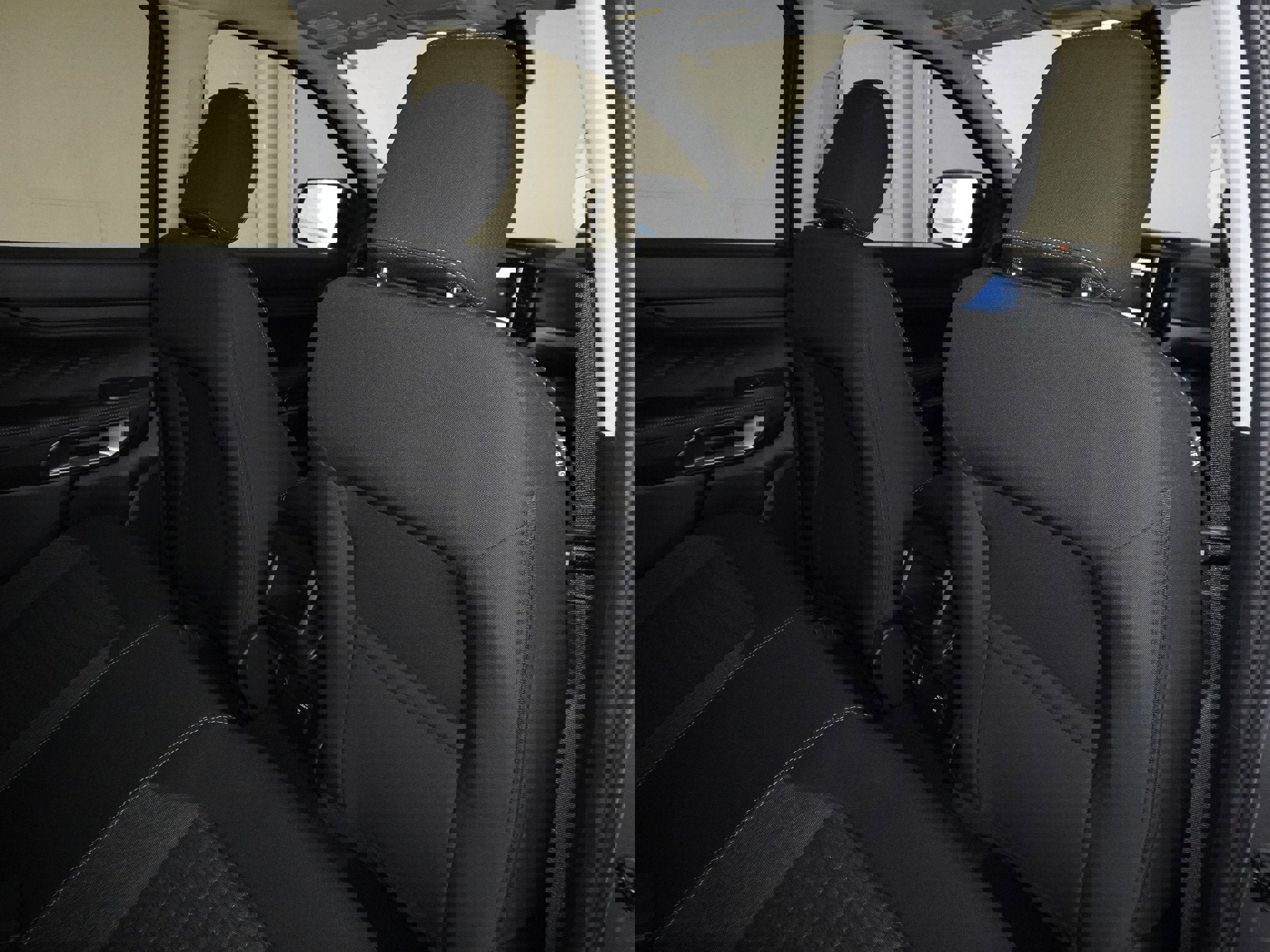 New 2025 Ford Ranger XLT w/ Equipment Group 301A High image 44