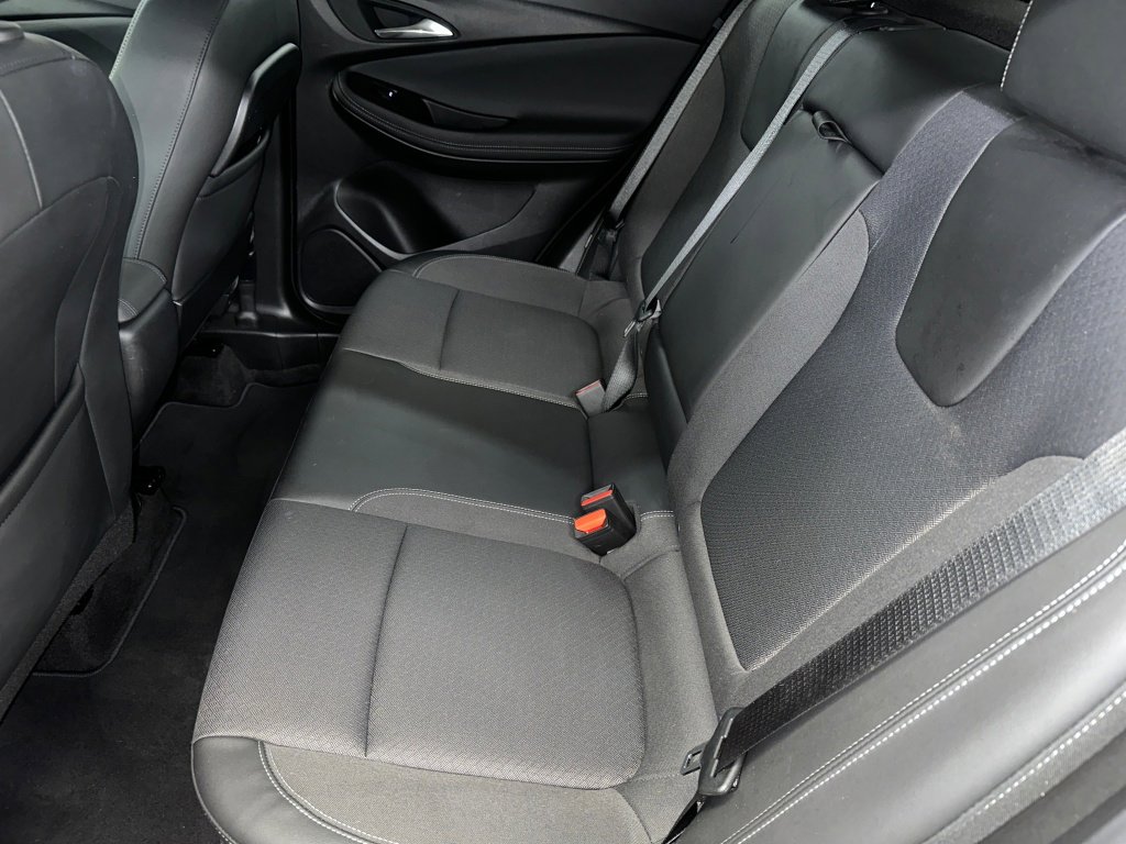 Used 2023 Buick Encore GX Select image 18