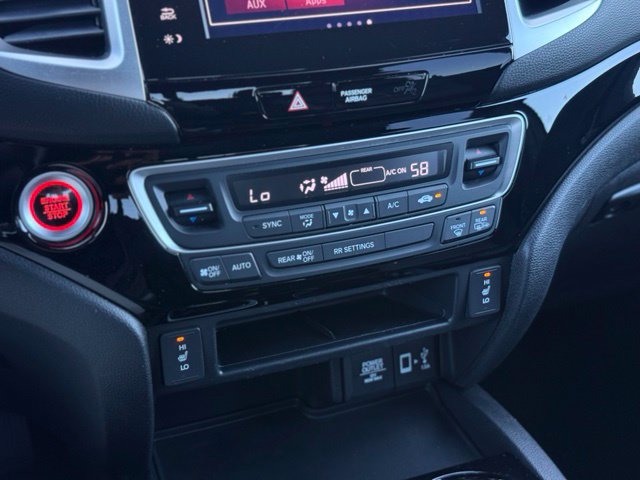 Used 2017 Honda Ridgeline Black Edition image 32
