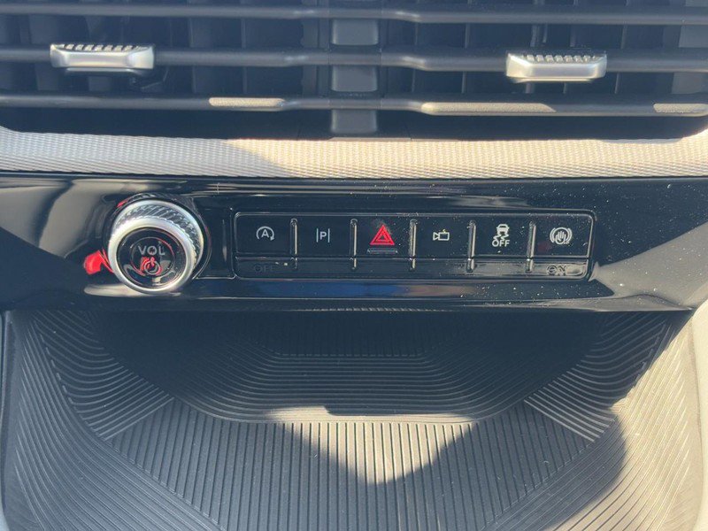 New 2025 Ford Explorer Active image 10
