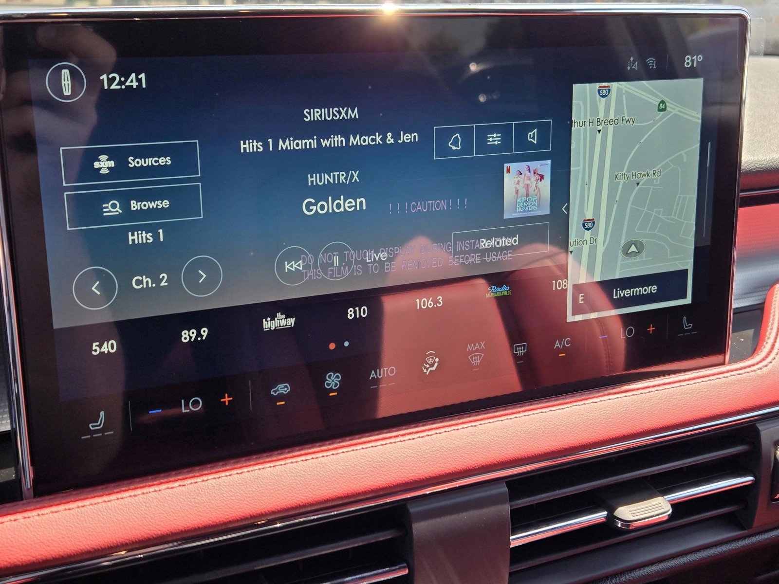 Used 2025 Lincoln Corsair Grand Touring image 10