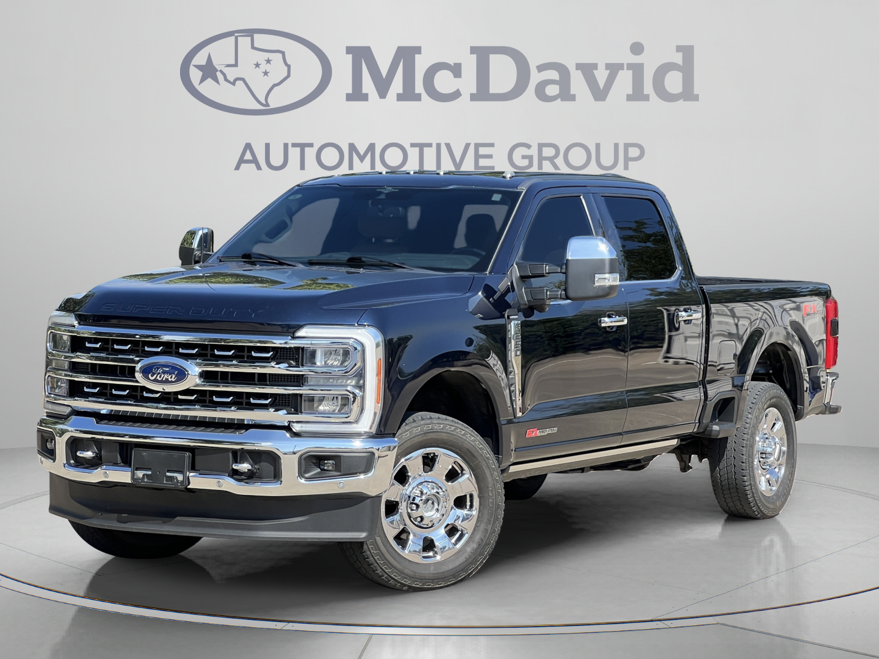 Used 2023 Ford F250 Lariat w/ Lariat Ultimate Package AWD/4WD image 2