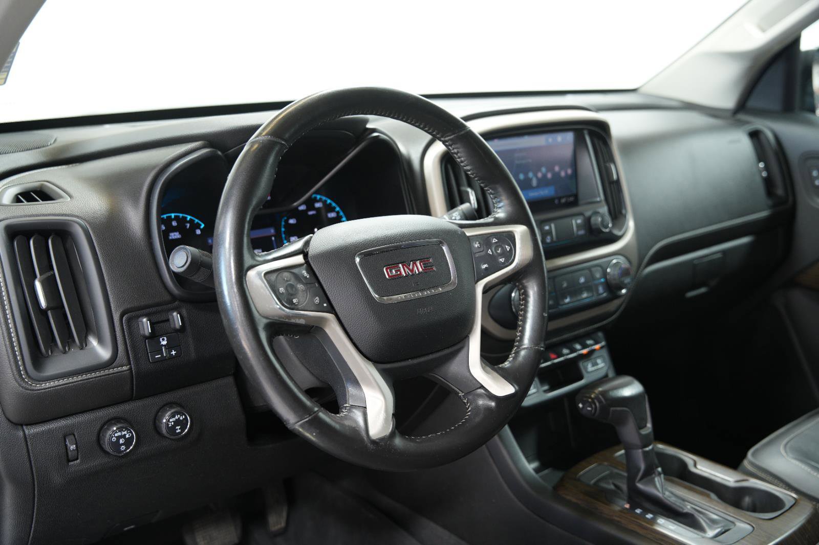 Used 2019 GMC Canyon Denali AWD/4WD image 26