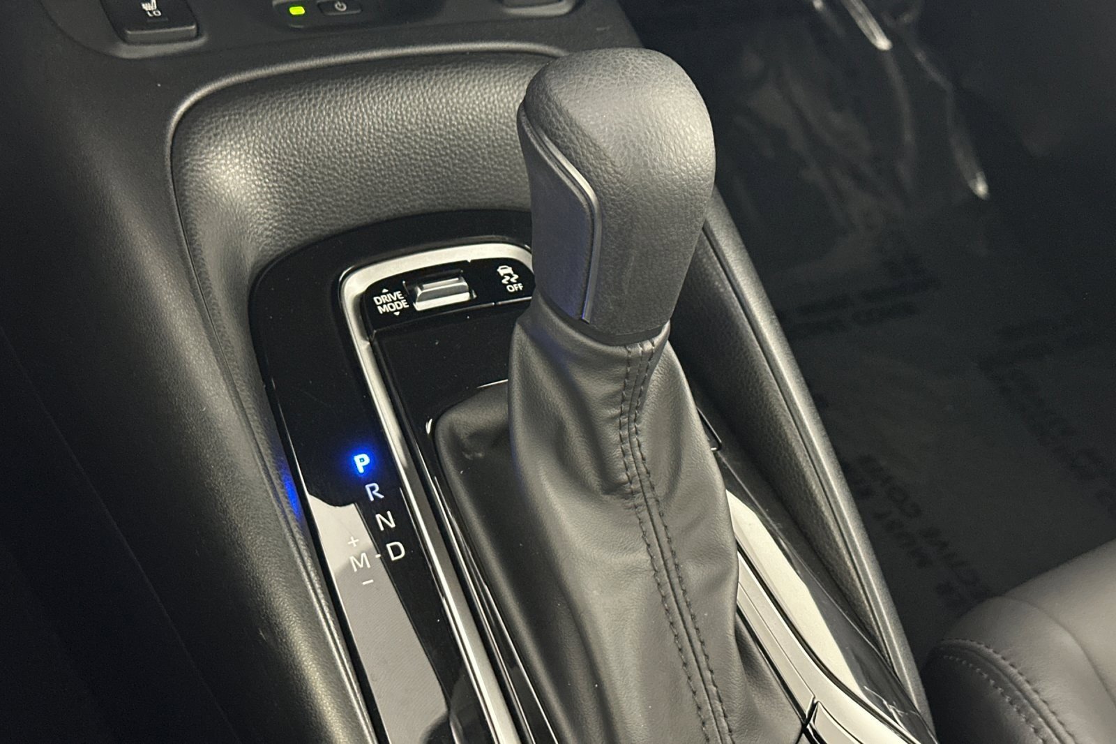 Used 2023 Toyota Corolla XSE w/ Carpet Mat Package (TMS) image 19