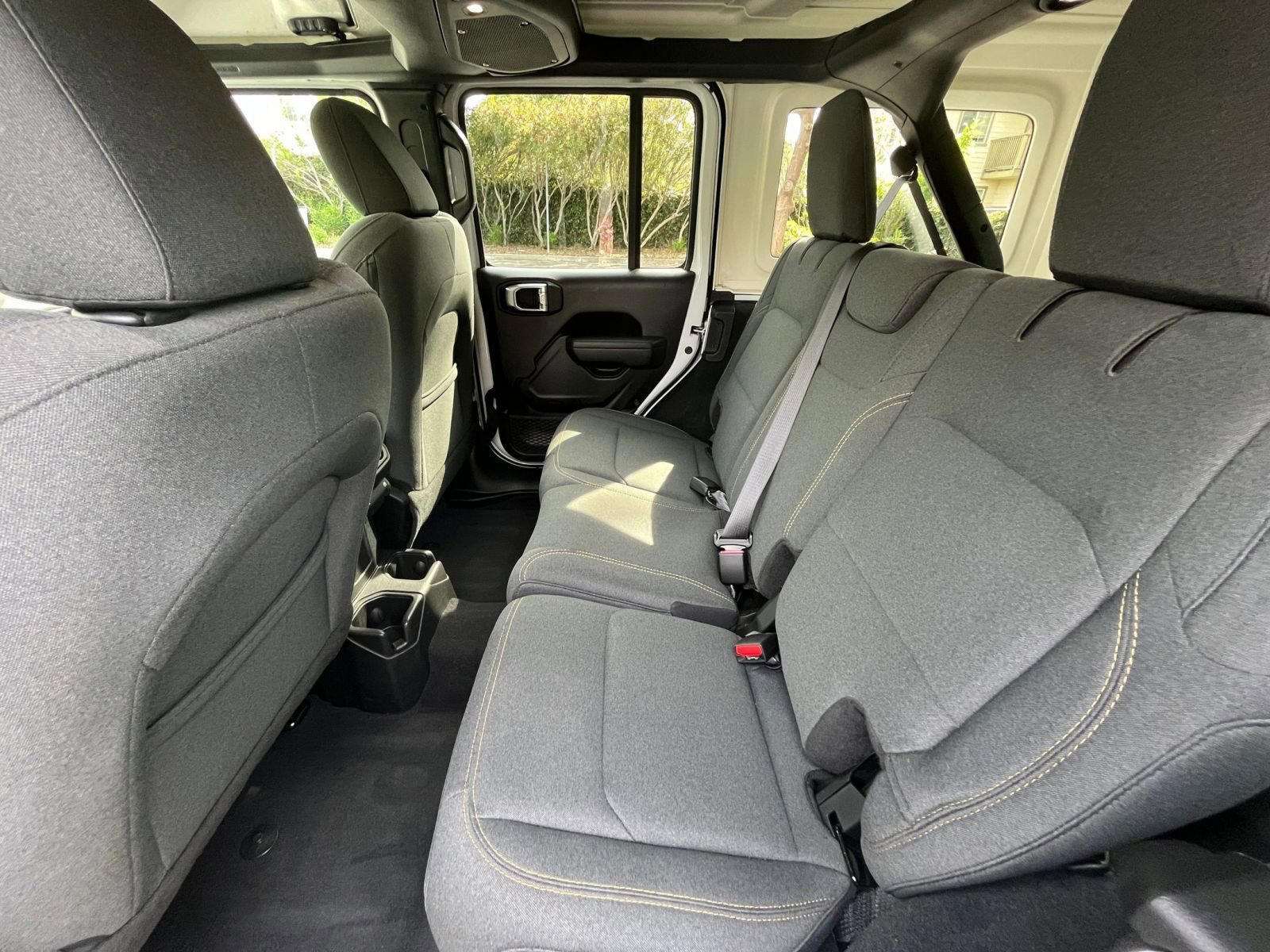 Used 2025 Jeep Wrangler Unlimited Sport AWD/4WD image 24