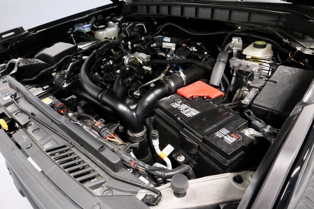 Used 2024 Ford Bronco Black Diamond image 16