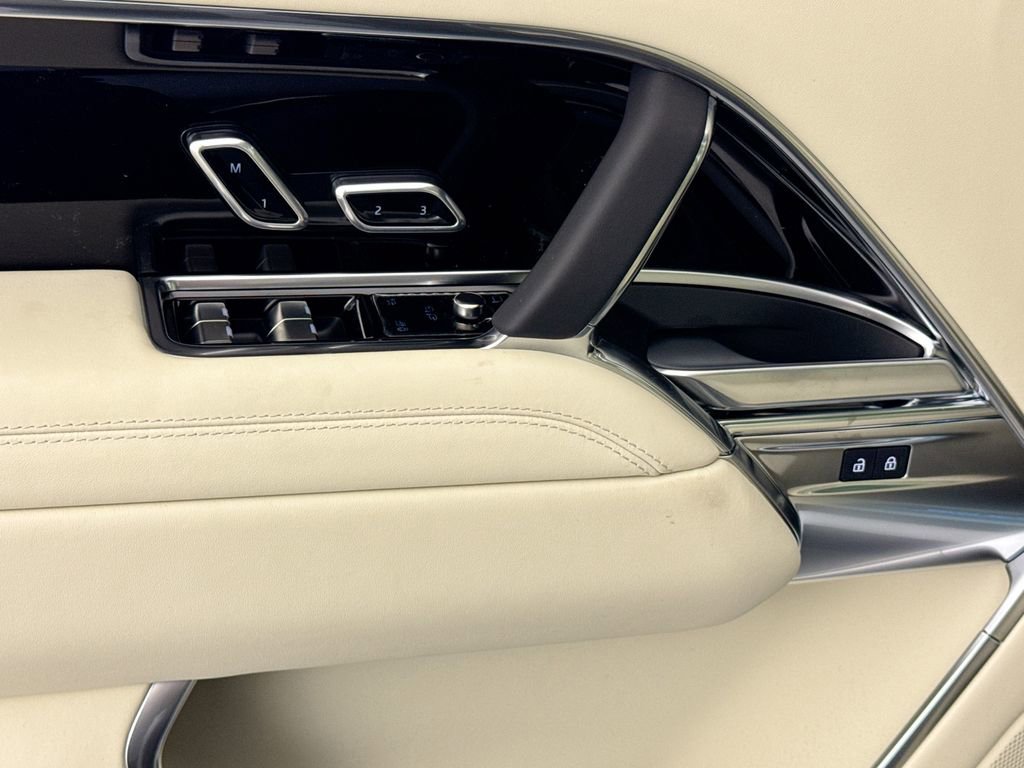 New 2026 Land Rover Range Rover SE AWD/4WD image 18