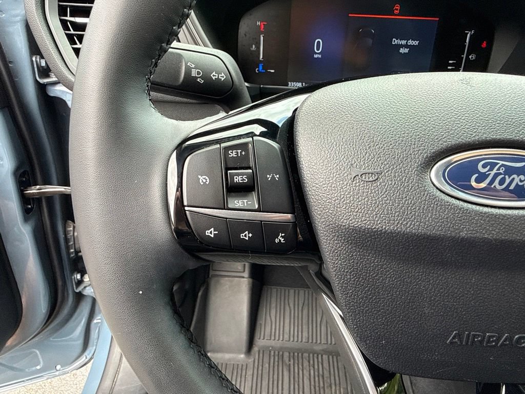 Used 2023 Ford Escape Active AWD/4WD image 27