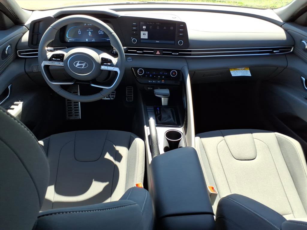 New 2026 Hyundai Elantra Sport image 12