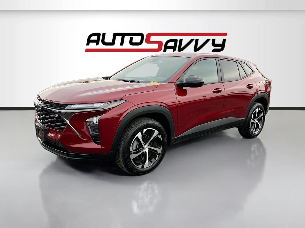 Used 2025 Chevrolet Trax RS w/ Driver Confidence Package FWD image 3