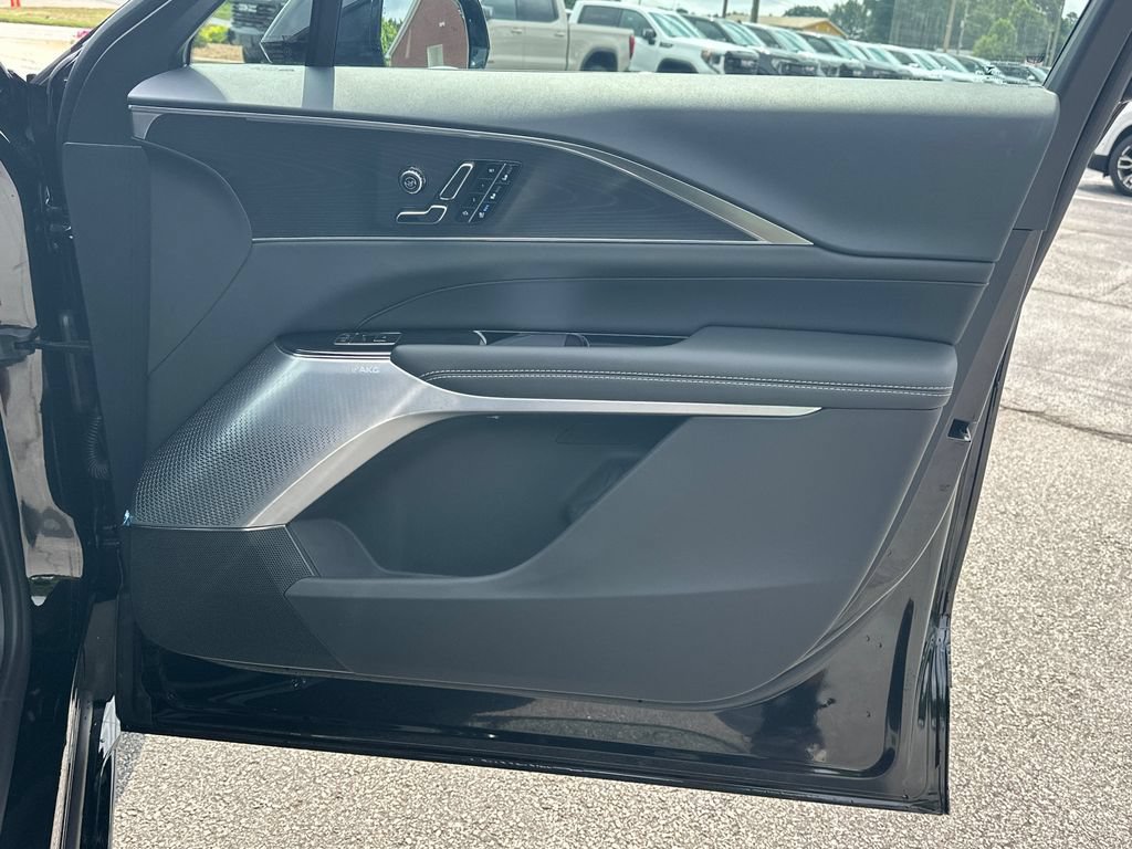New 2026 Cadillac Lyriq V w/ LPO, Floor Liner Package AWD/4WD image 14