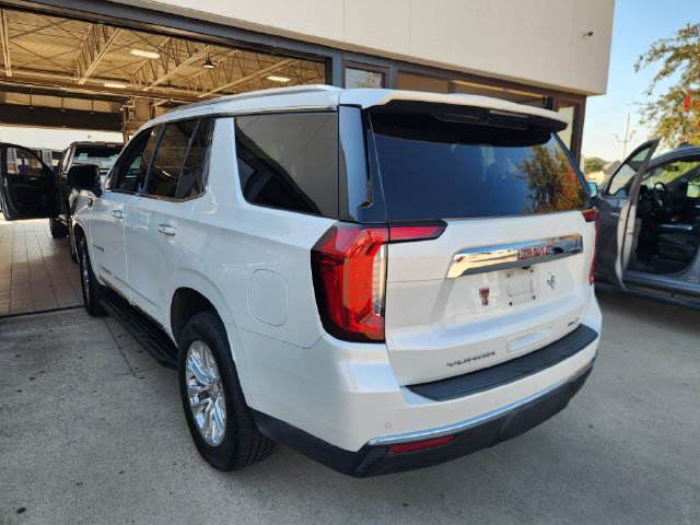 Used 2022 GMC Yukon SLT w/ SLT Premium Package RWD image 4