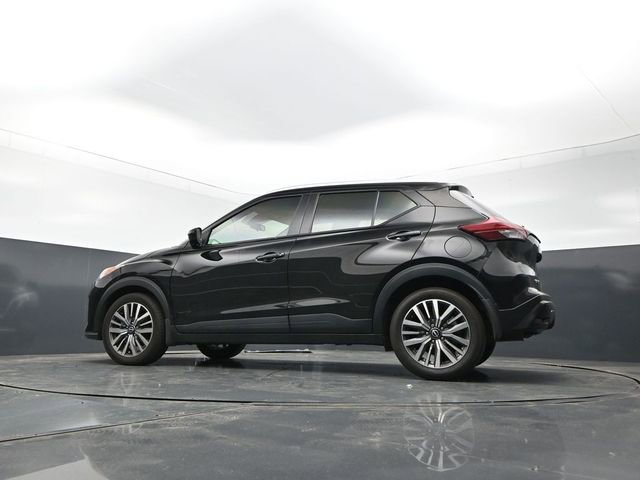 Used 2024 Nissan Kicks SV FWD image 24