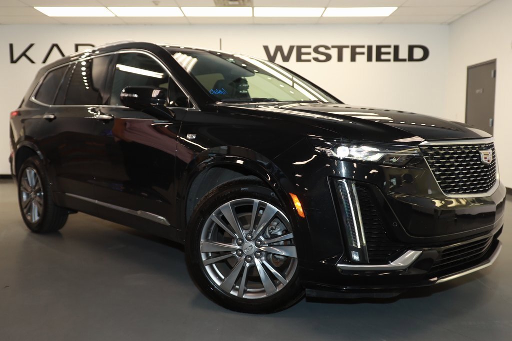Used 2025 Cadillac XT6 Premium Luxury