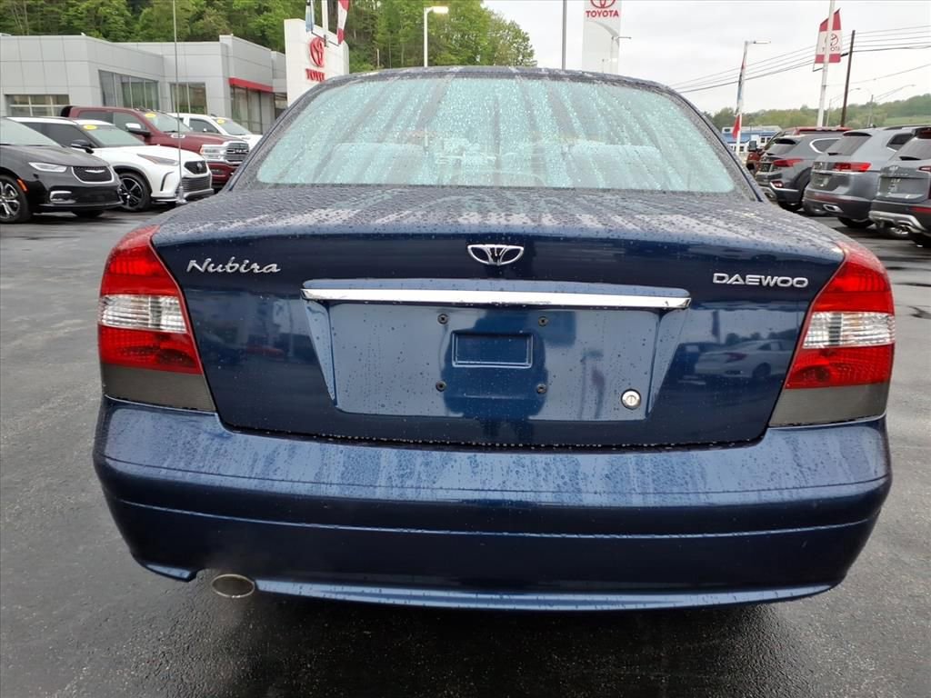 Used 2000 Daewoo Nubira SE FWD image 6