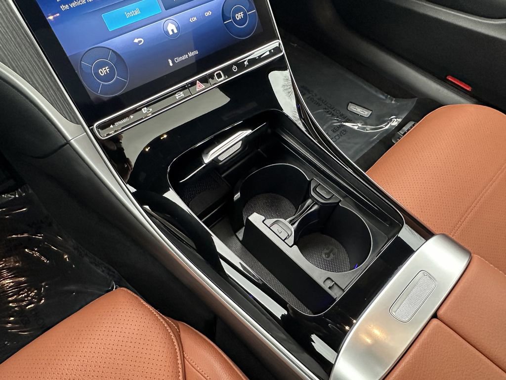 Certified 2025 Mercedes-Benz C 300 Sedan image 32