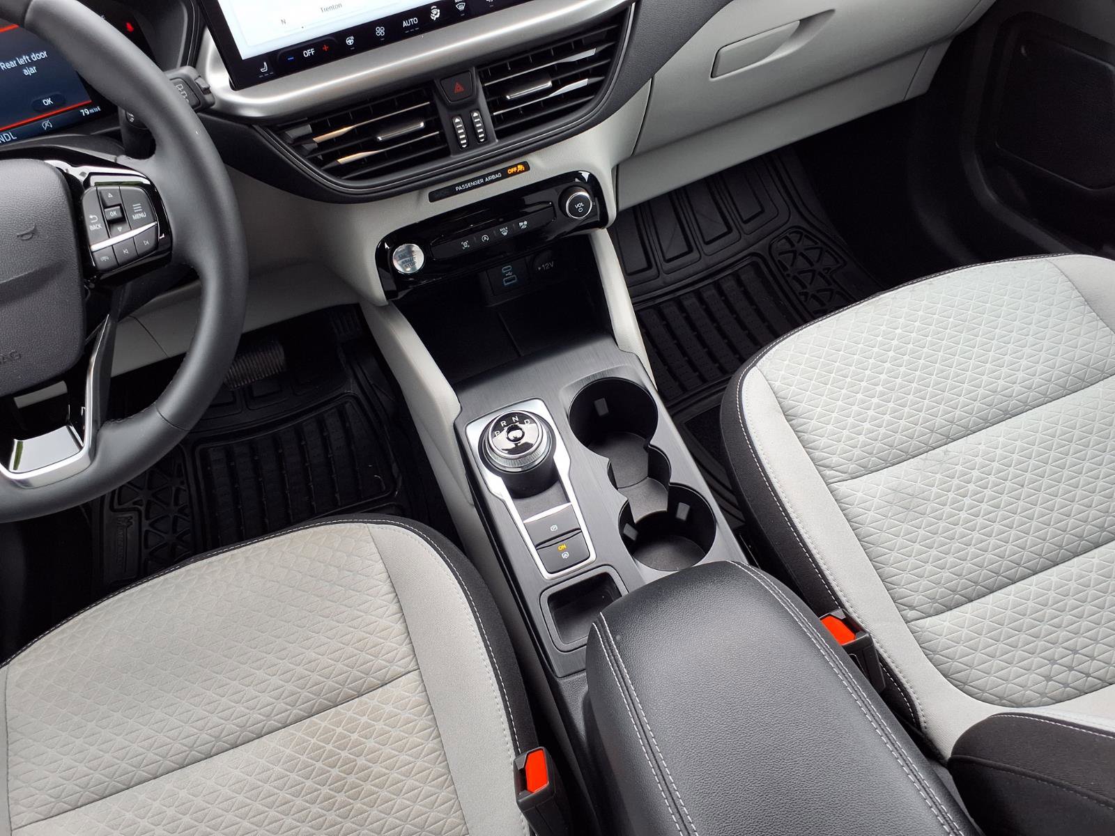 Used 2023 Ford Escape Active w/ Tech Pack #1 AWD/4WD image 11