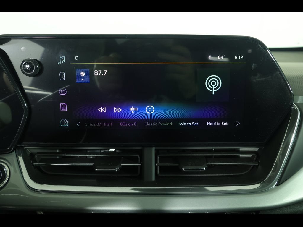 New 2026 Chevrolet Trax LT w/ Driver Confidence Package FWD image 18