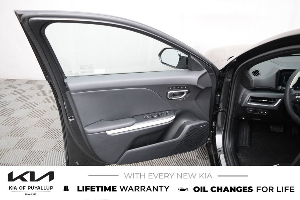 New 2026 Kia K4 EX w/ GT-Line Premium Package FWD image 9