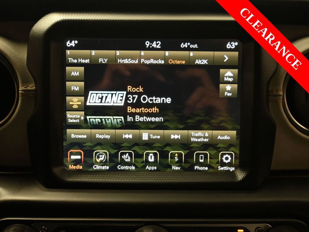 Used 2022 Jeep Wrangler Unlimited Sahara image 22