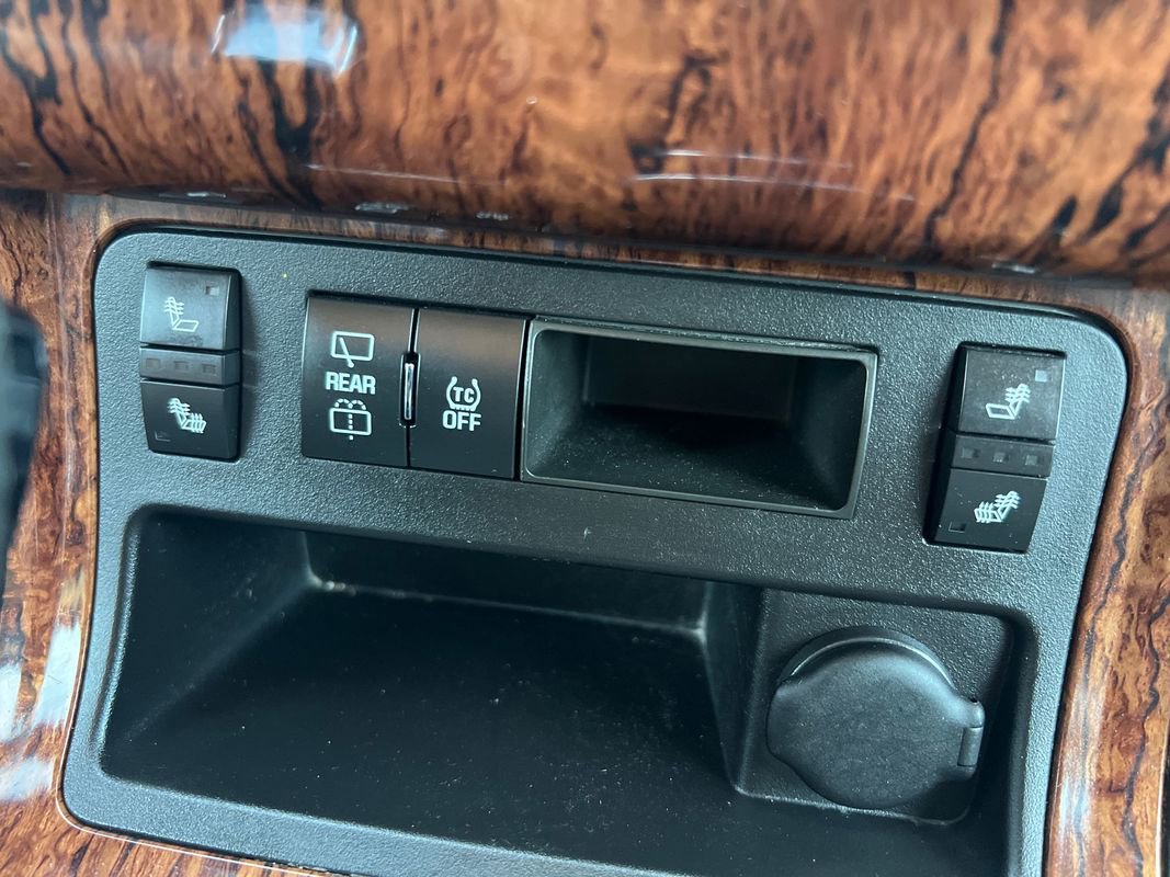 Used 2013 Chevrolet Traverse LT image 19