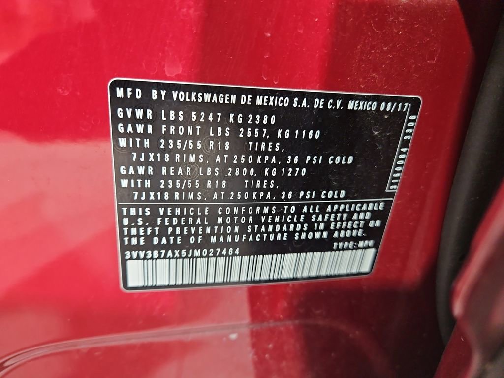 Used 2018 Volkswagen Tiguan SE FWD image 28