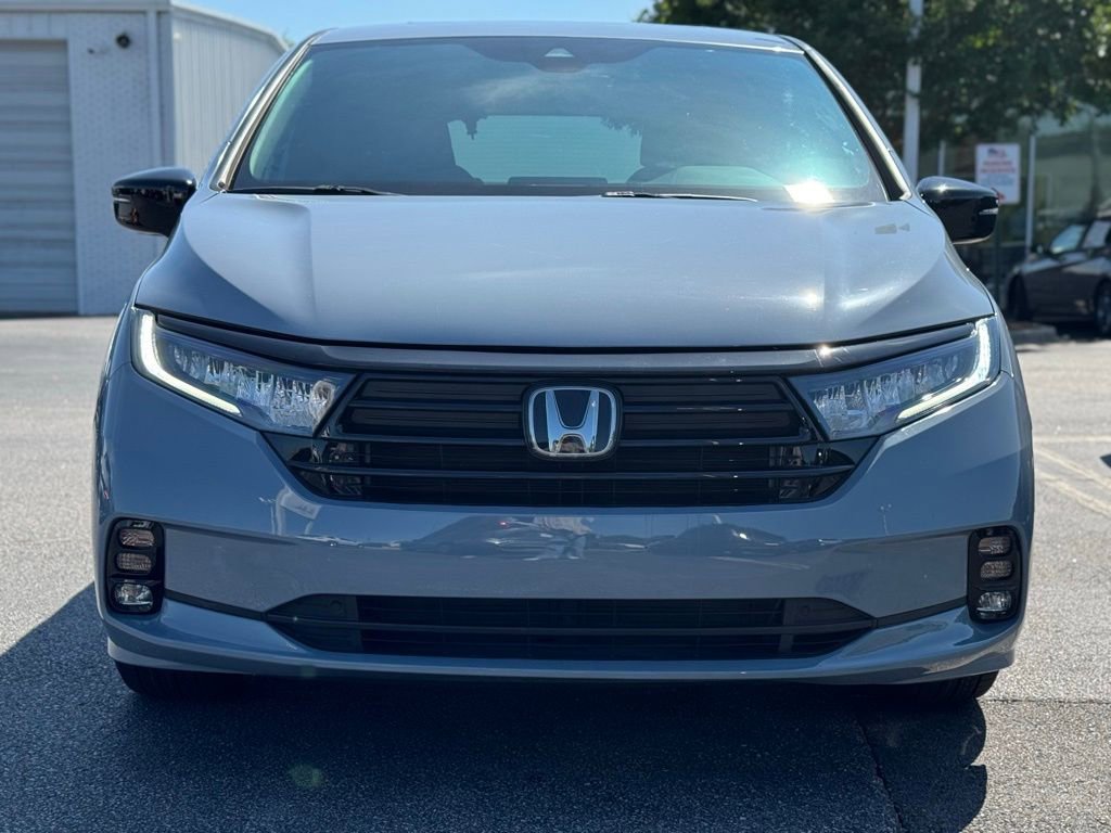 Used 2023 Honda Odyssey Sport image 4
