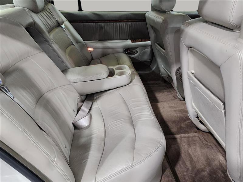 Used 2003 Buick Park Avenue Ultra w/ Ultra Luxury Package image 22