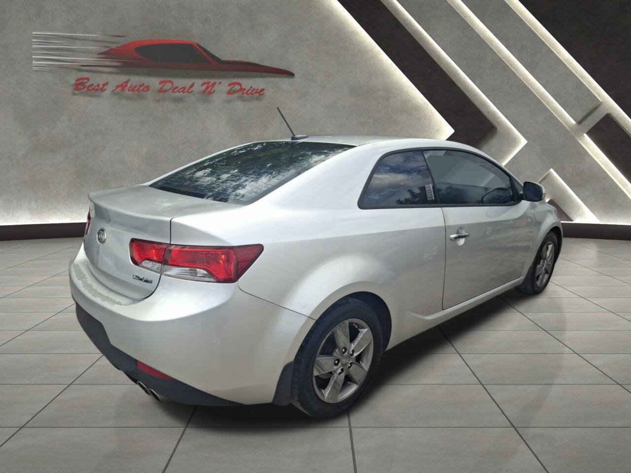Used 2012 Kia Forte Koup EX w/ Tech Pkg image 8