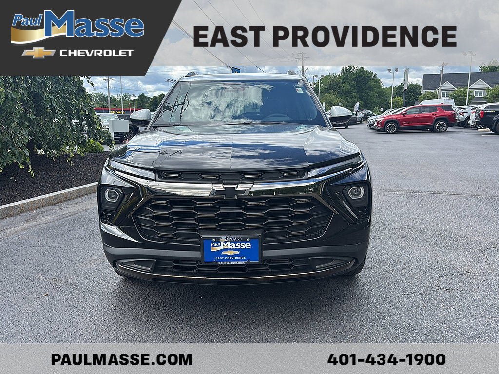 Used 2024 Chevrolet TrailBlazer ACTIV w/ Convenience Package AWD/4WD image 2