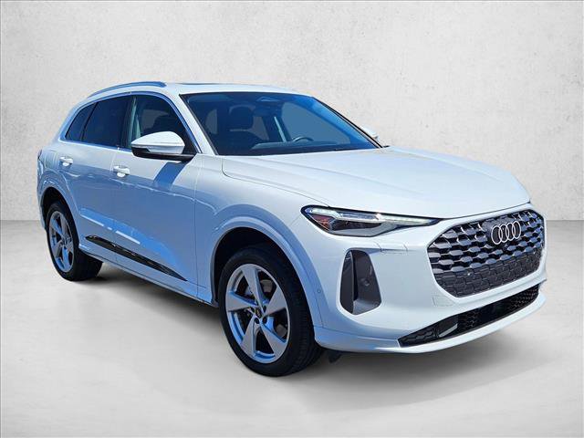 Certified 2025 Audi Q5 Premium w/ Premium Plus AWD/4WD video 3