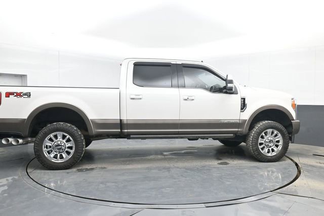 Used 2019 Ford F250 King Ranch w/ King Ranch Ultimate Package AWD/4WD image 15