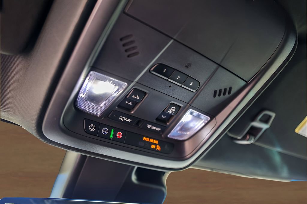 Used 2022 Cadillac XT4 Sport image 23