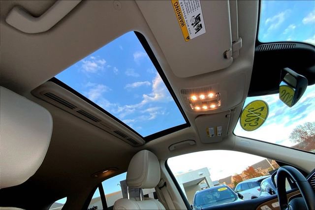 Used 2025 Mercedes-Benz GLE 350 4MATIC image 11