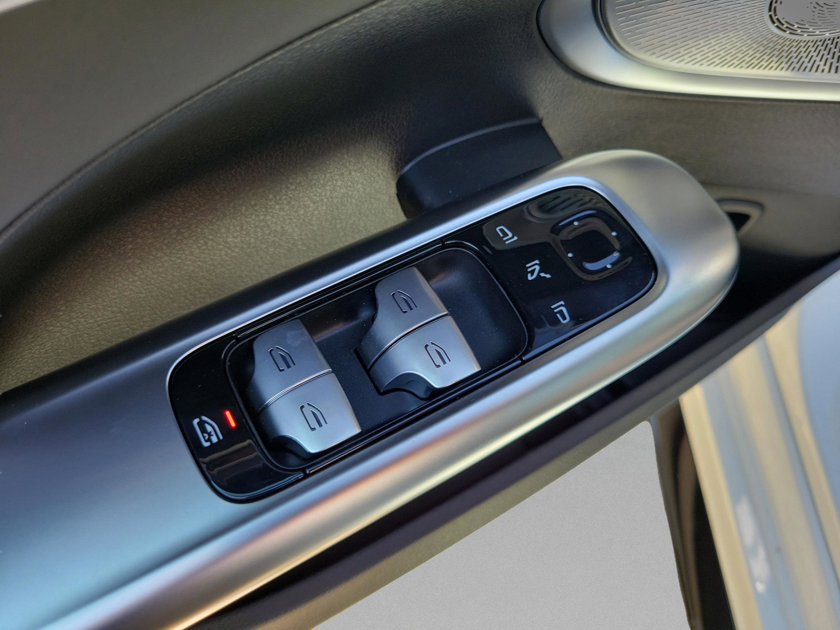 New 2026 Mercedes-Benz C 43 AMG 4MATIC Sedan image 16