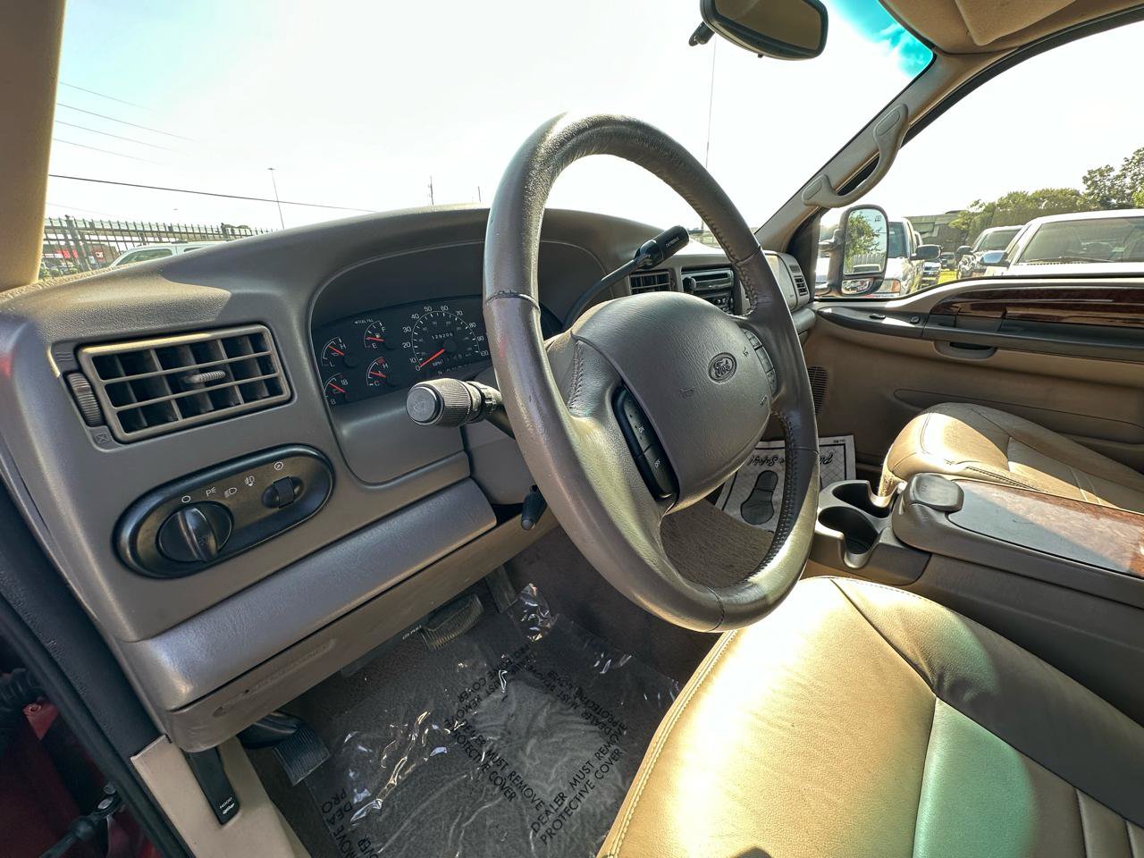 Used 2001 Ford Excursion Limited AWD/4WD image 16