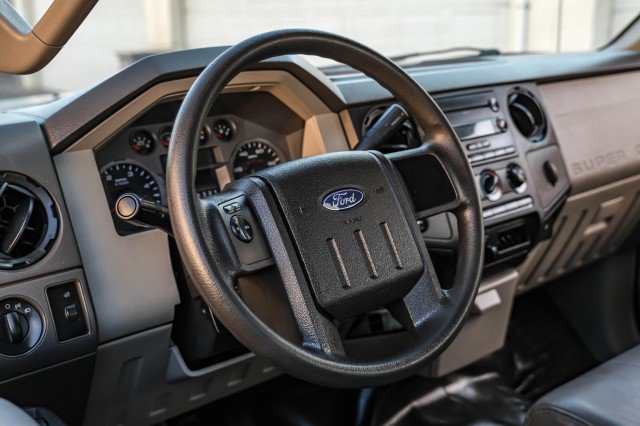 Used 2008 Ford F350 XL RWD image 12