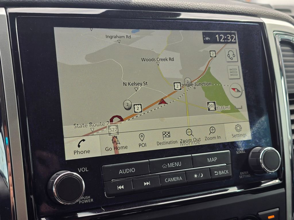 Used 2021 Nissan Titan SV w/ SV Convenience Package image 34