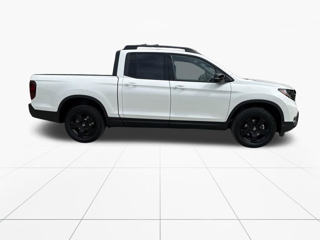 New 2026 Honda Ridgeline Black Edition image 9