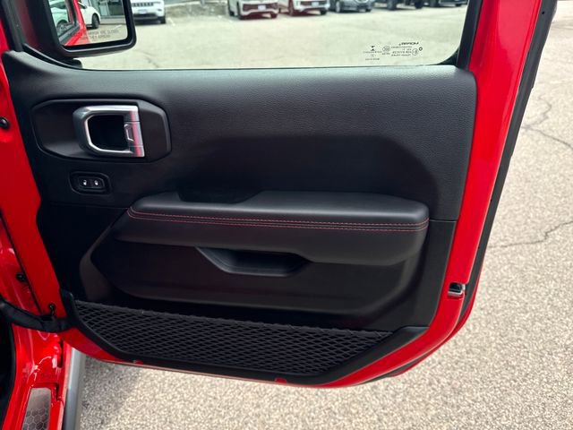 Used 2021 Jeep Wrangler Unlimited Rubicon image 39