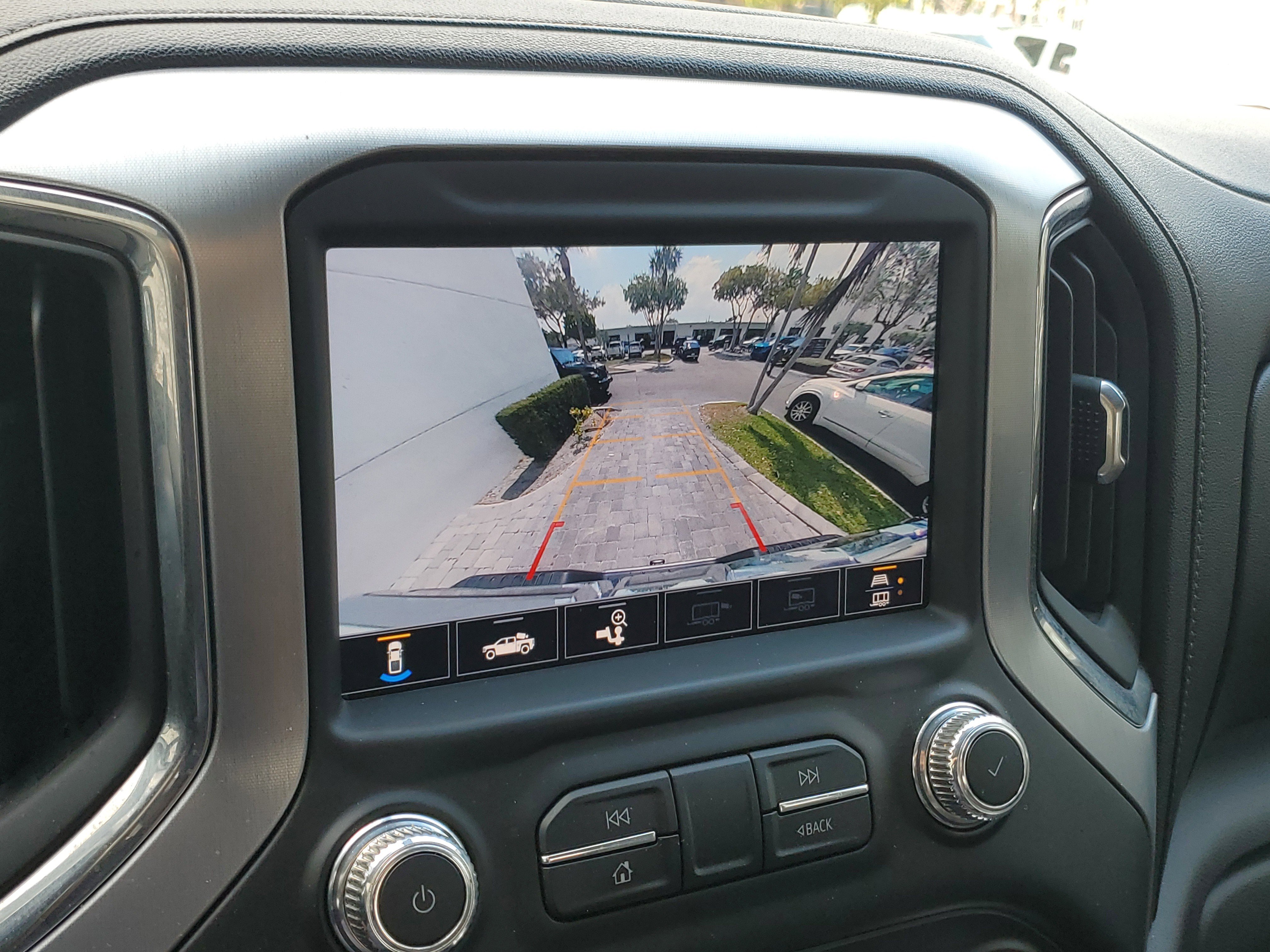 Used 2021 GMC Sierra 2500 SLT image 28