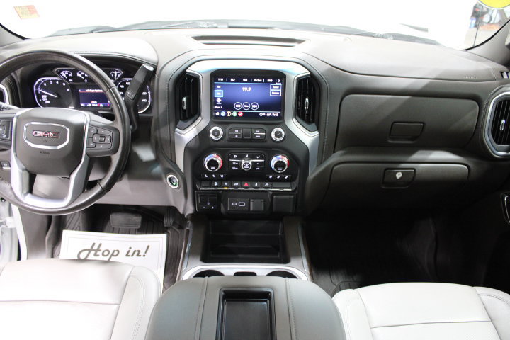 Used 2021 GMC Sierra 1500 SLT w/ SLT Premium Package AWD/4WD image 2
